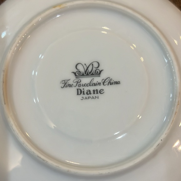 Diane Fine Porcelain China Saucer   Japan - Picture 4 of 5